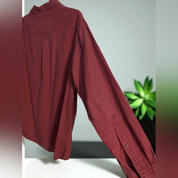 Red Head Brand Co. Men's Burgundy Button-Up Shirt Size Large (EUC) - Picture 10 of 11